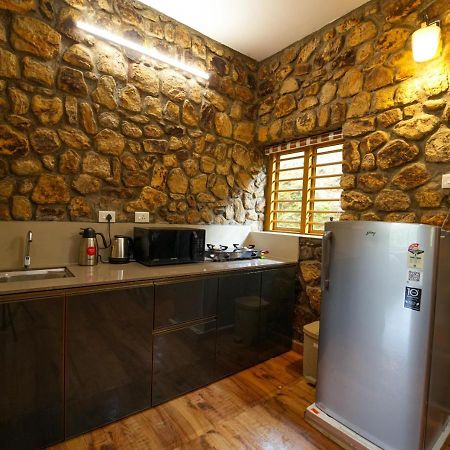 Tiyans Stone Castle Private Tea Villa Vagamon By Voye Homes Exteriér fotografie