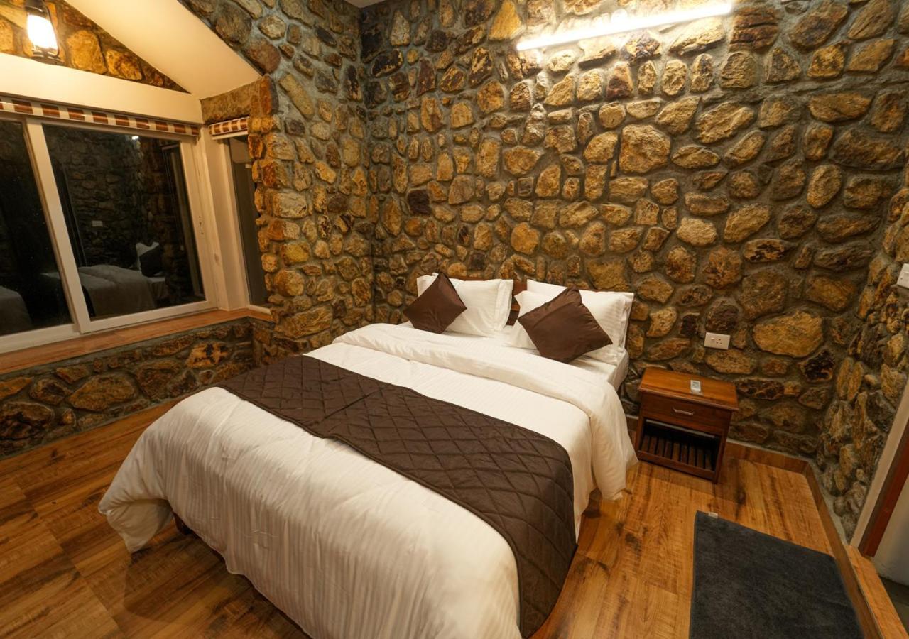 Tiyans Stone Castle Private Tea Villa Vagamon By Voye Homes Exteriér fotografie