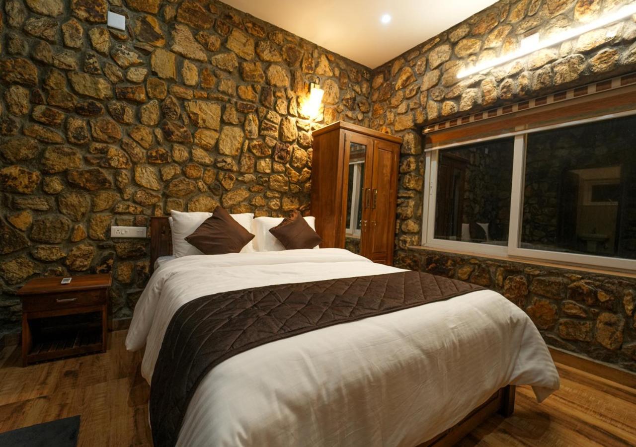 Tiyans Stone Castle Private Tea Villa Vagamon By Voye Homes Exteriér fotografie