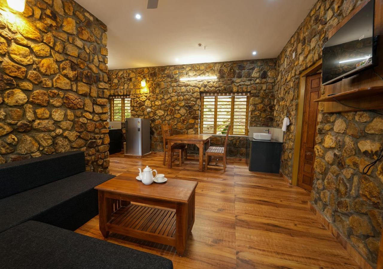 Tiyans Stone Castle Private Tea Villa Vagamon By Voye Homes Exteriér fotografie